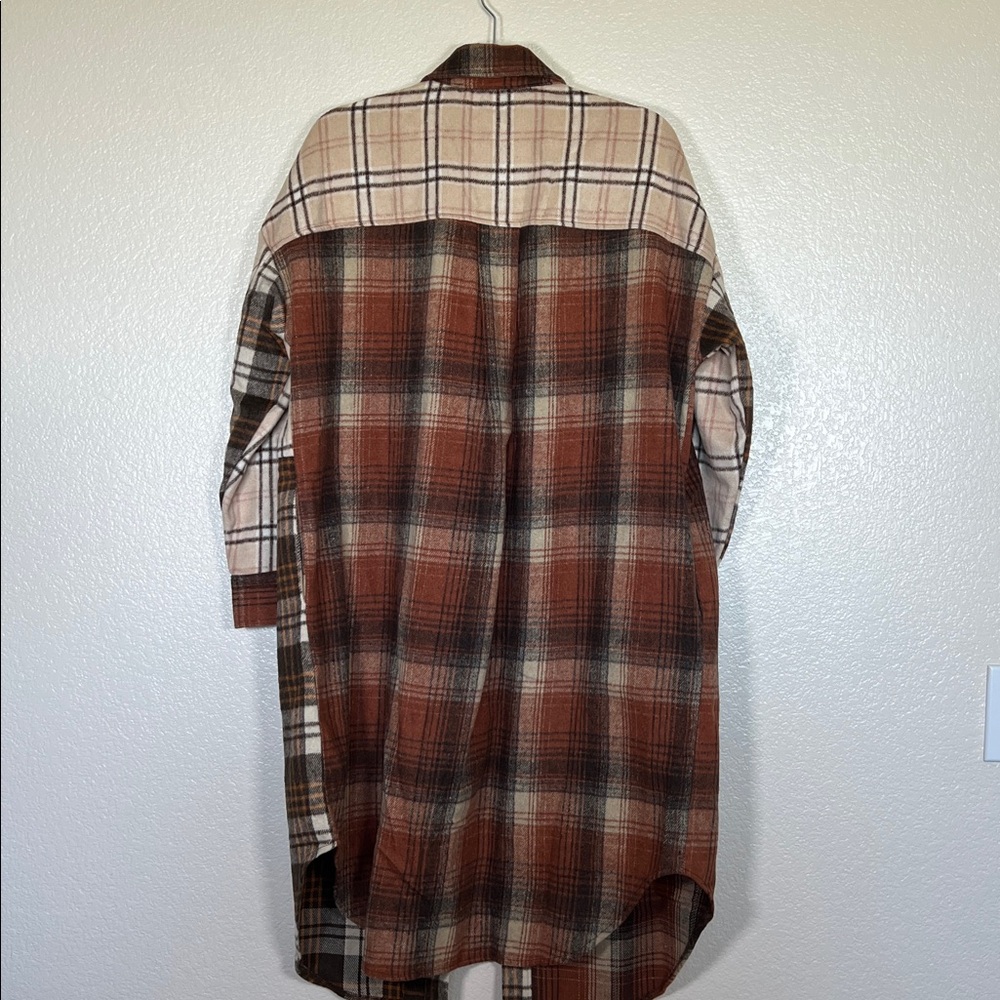Brown and cream long plaid shacket, size small - Picture 8 of 9